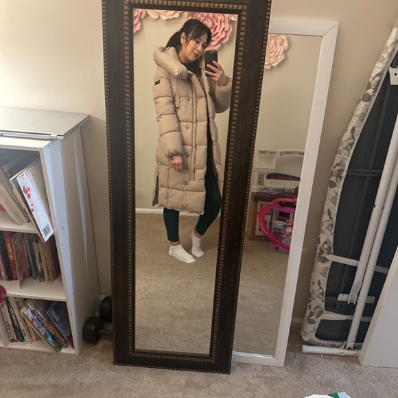 Coat - Picture 3 of 6